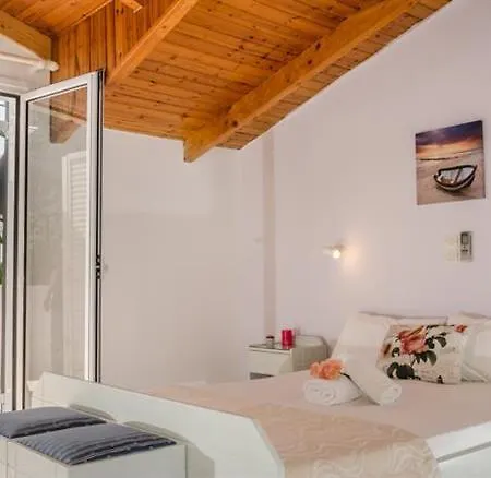 Hotel Markella